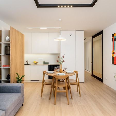 Apartment Old Town Krowoderska With Free Underground Garage Красков Екстериор снимка
