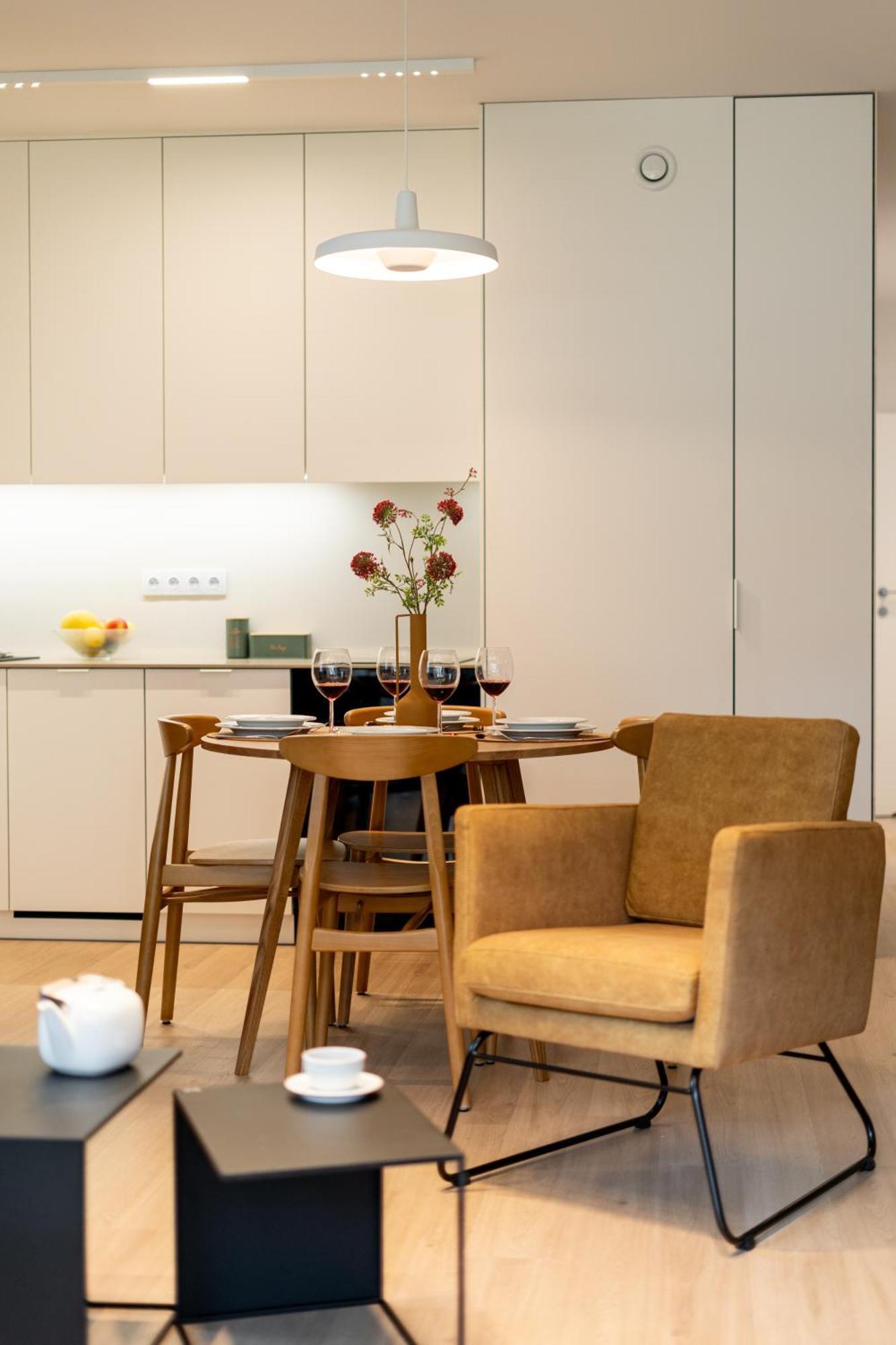 Apartment Old Town Krowoderska With Free Underground Garage Красков Екстериор снимка